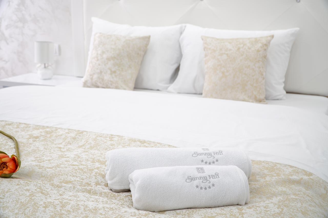 Sunny Hill Garden Bed and Breakfast Stara Pazova Buitenkant foto
