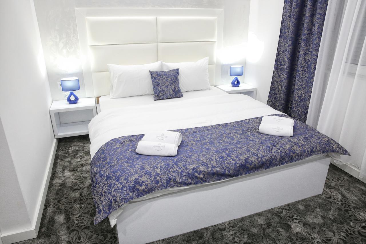 Sunny Hill Garden Bed and Breakfast Stara Pazova Buitenkant foto
