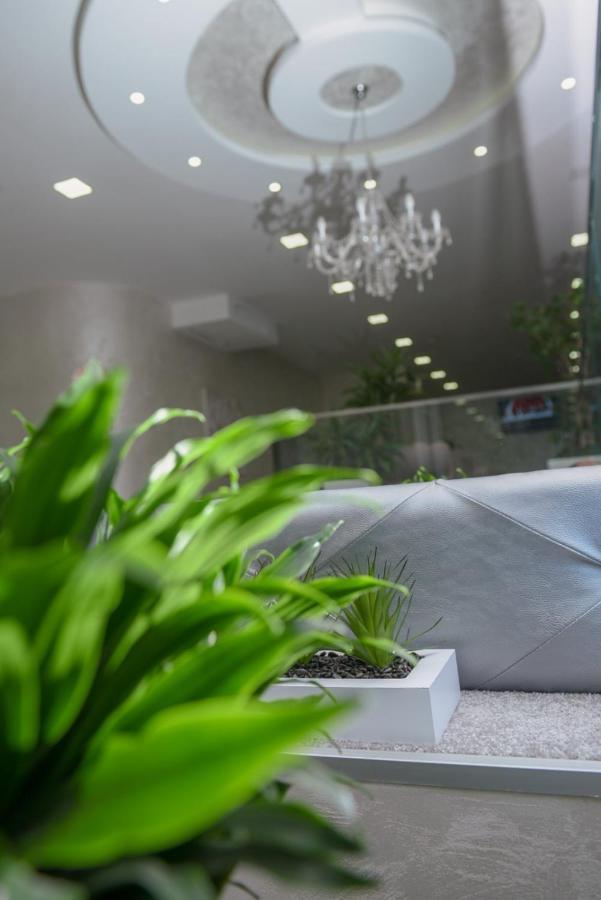 Sunny Hill Garden Bed and Breakfast Stara Pazova Buitenkant foto